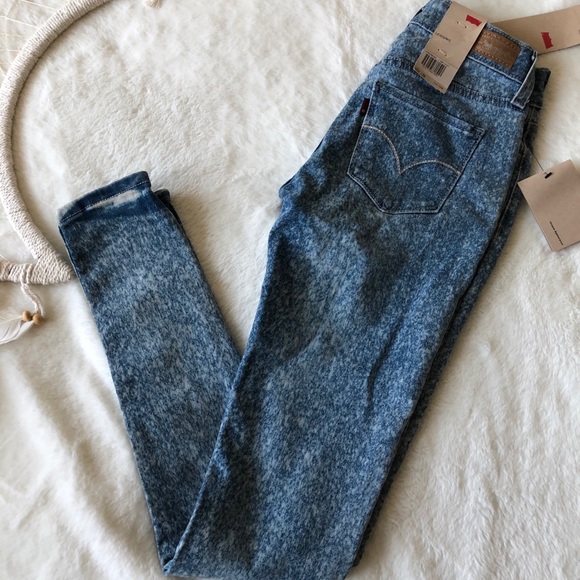 Levi Skinny jeans NWT - Picture 1 of 4
